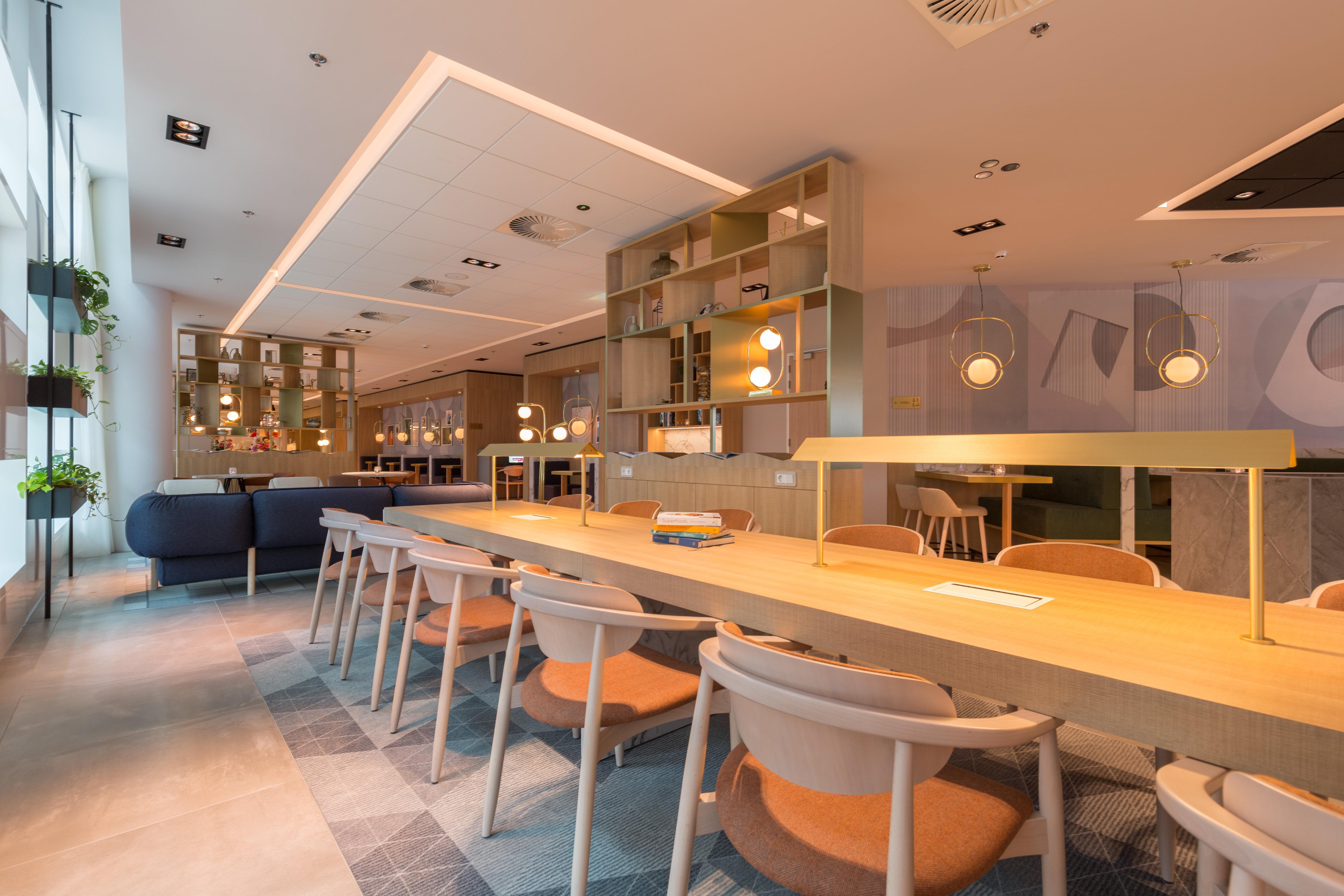 Crowne Plaza Utrecht - Central Station By Ihg Exterior foto