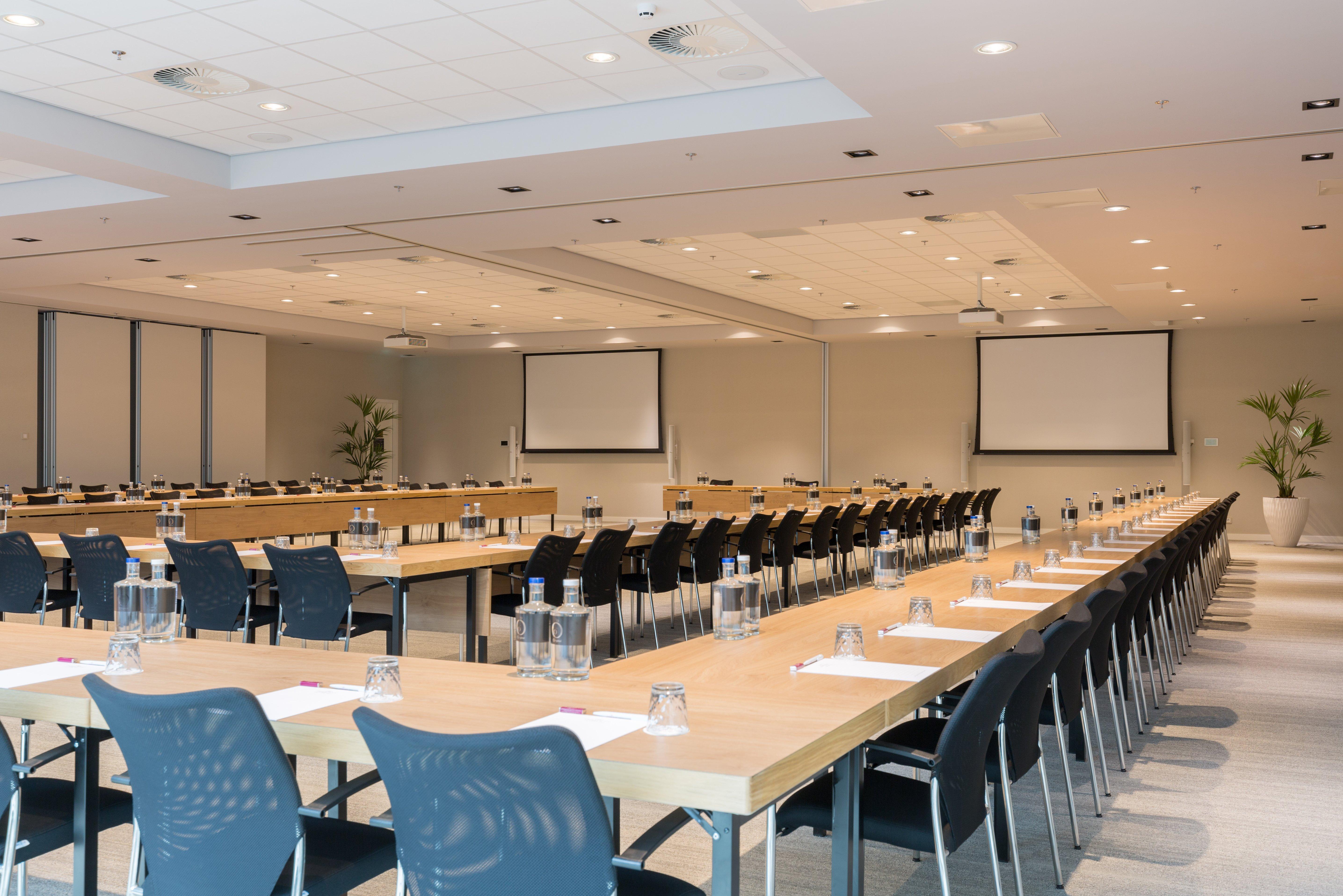 Crowne Plaza Utrecht - Central Station By Ihg Exterior foto