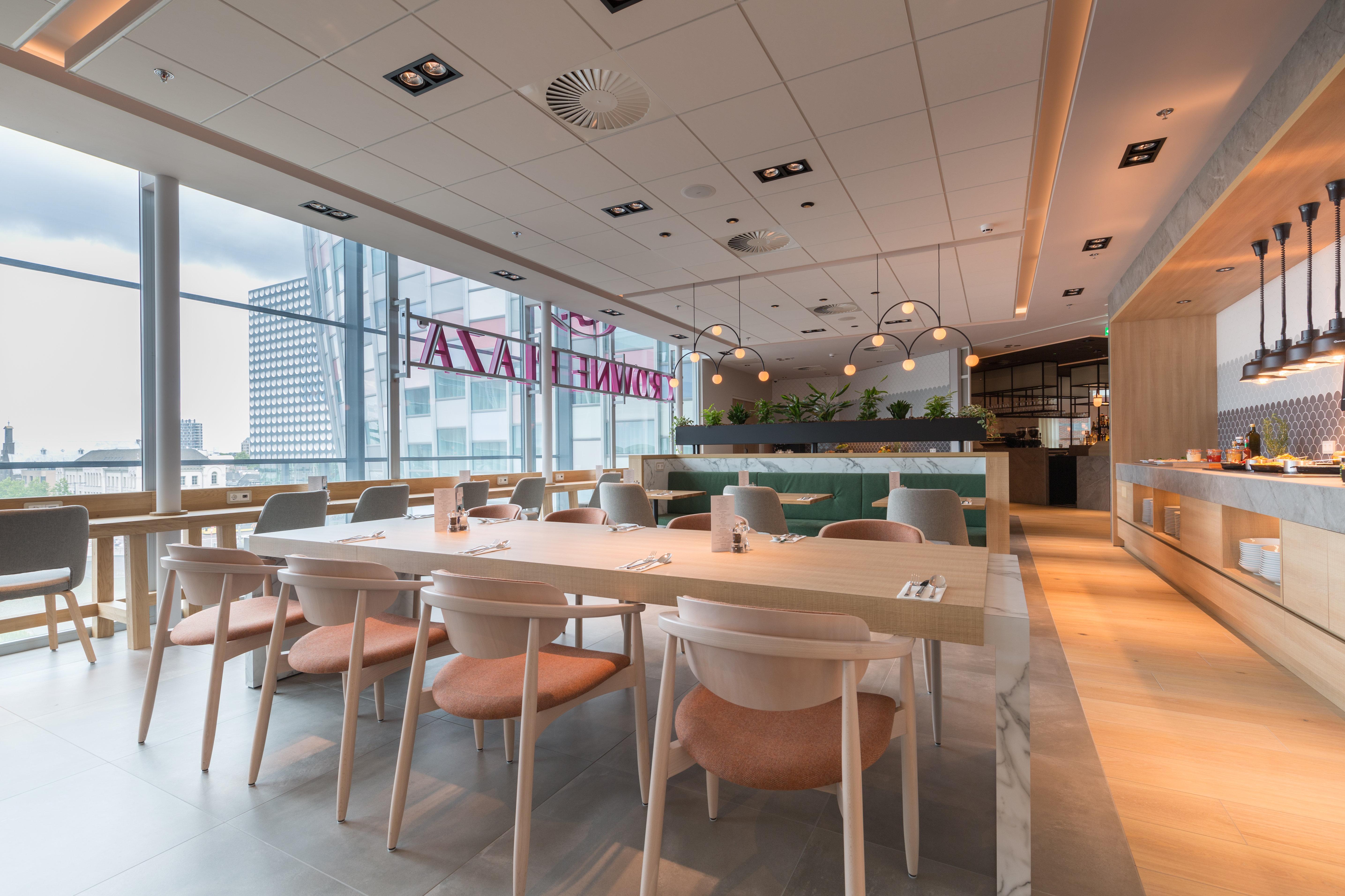 Crowne Plaza Utrecht - Central Station By Ihg Exterior foto