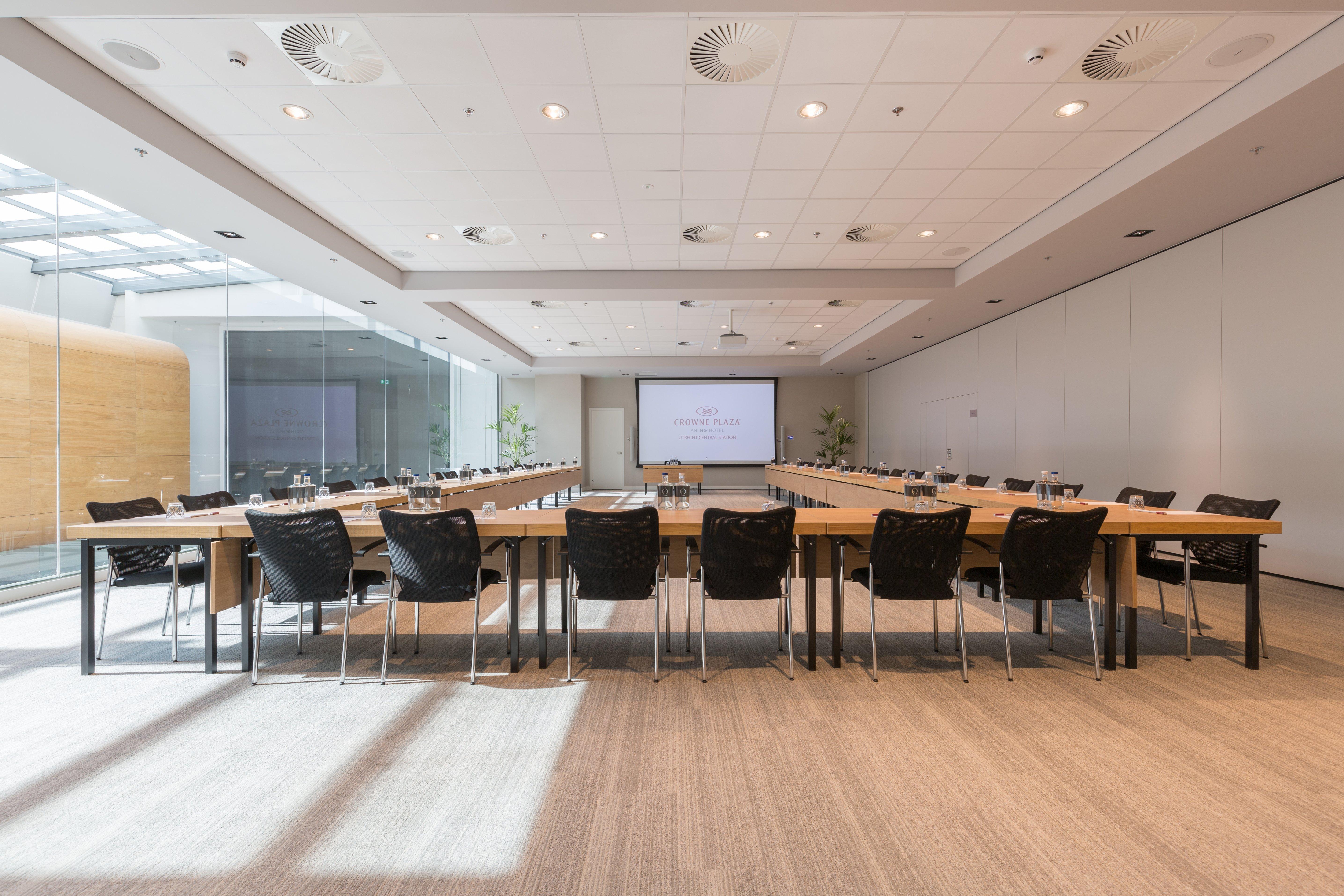 Crowne Plaza Utrecht - Central Station By Ihg Exterior foto