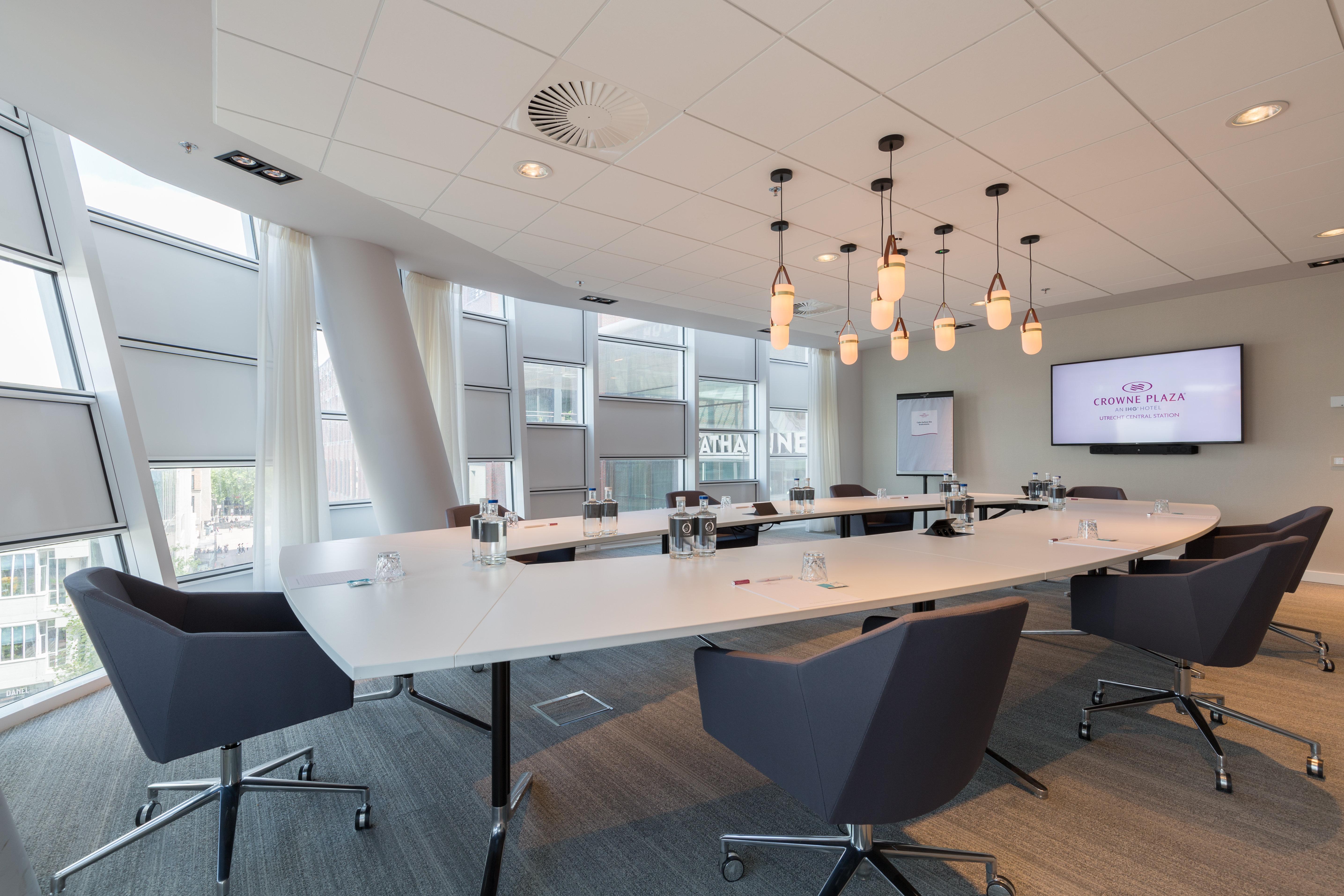 Crowne Plaza Utrecht - Central Station By Ihg Exterior foto