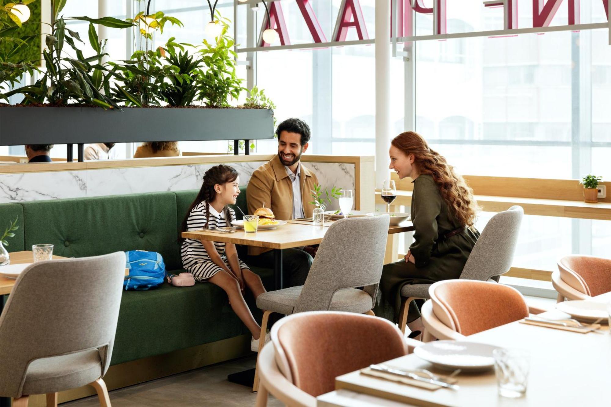 Crowne Plaza Utrecht - Central Station By Ihg Exterior foto